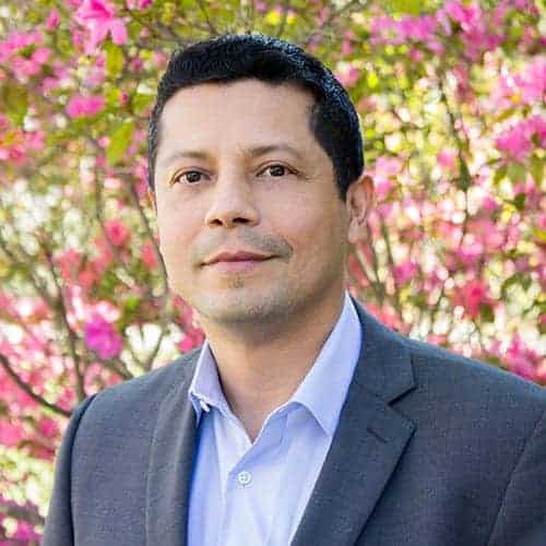 Image of geophysicist Ivan Marroquin, PhD